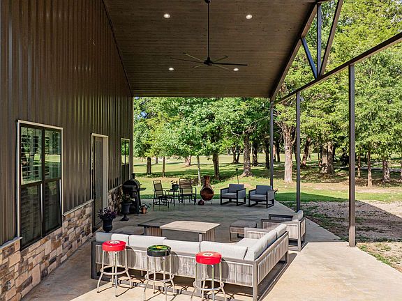 4th image of 7635 N Us Highway 271