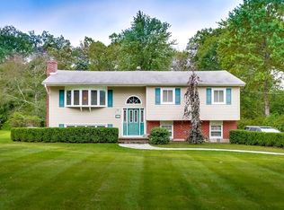 527 New Hempstead Rd, Spring Valley, NY 10977