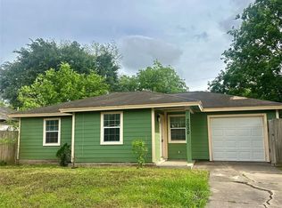 3030 Friar Point Rd, Houston, TX 77051