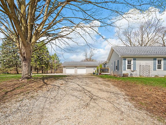 4th image of 3017 Walton Rd