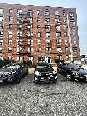 1st image of 3225 Randall Ave #6H
