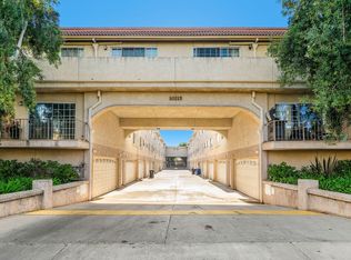 10215 Variel Ave UNIT 11, Chatsworth, CA 91311