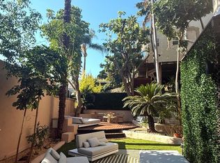 2066 Glencoe Way, Los Angeles, CA 90068