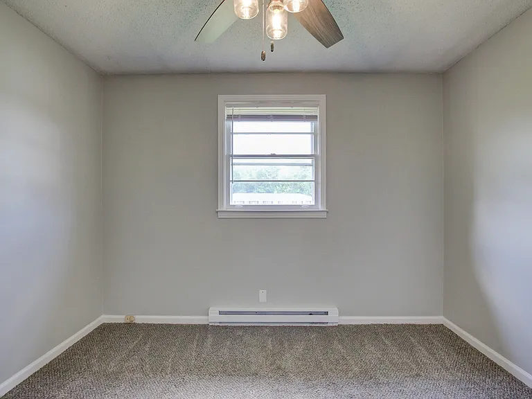 120 Tandy Dr #A — Photo 16