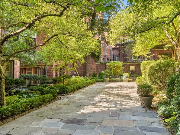 157 East 65th Street image 23 of 27