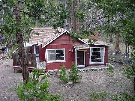 Cute clean 2 BR cabin