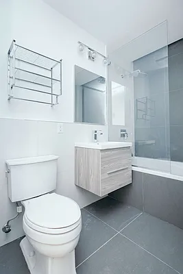 Rented by Nooklyn NYC LLC | media 15