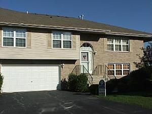 1st image of 5305 W 109th St