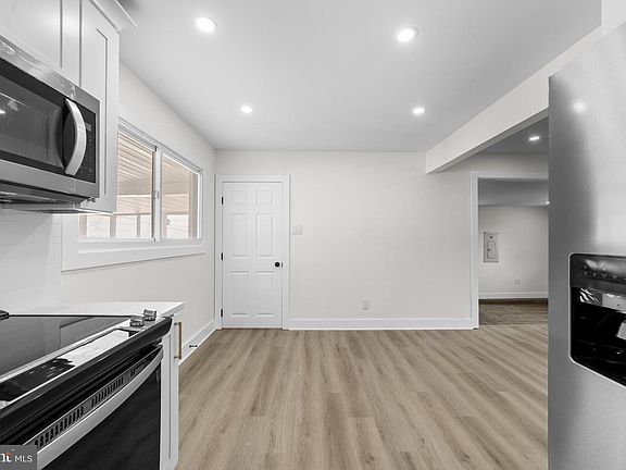5th image of 100 Colwick Dr