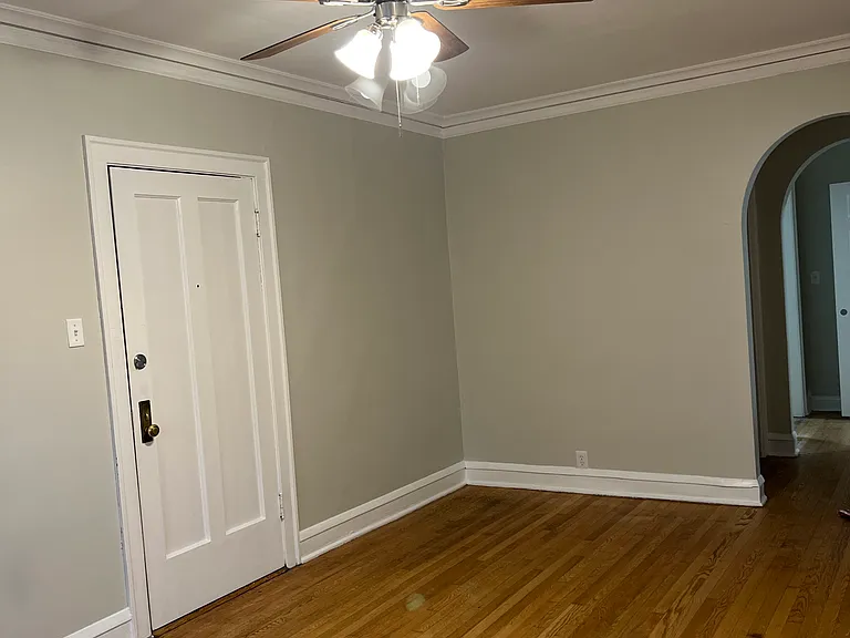 4056 N Marmora Ave #1 — Photo 8