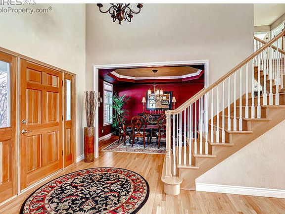 Dual-Staircases