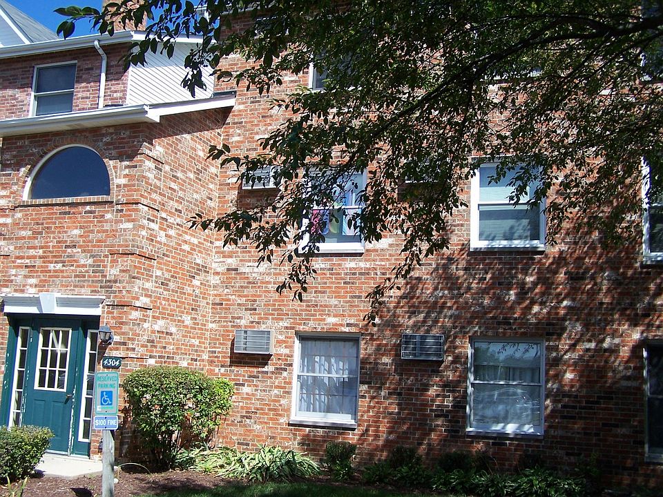 1st image of 4304 W Shamrock Ln APT 3D