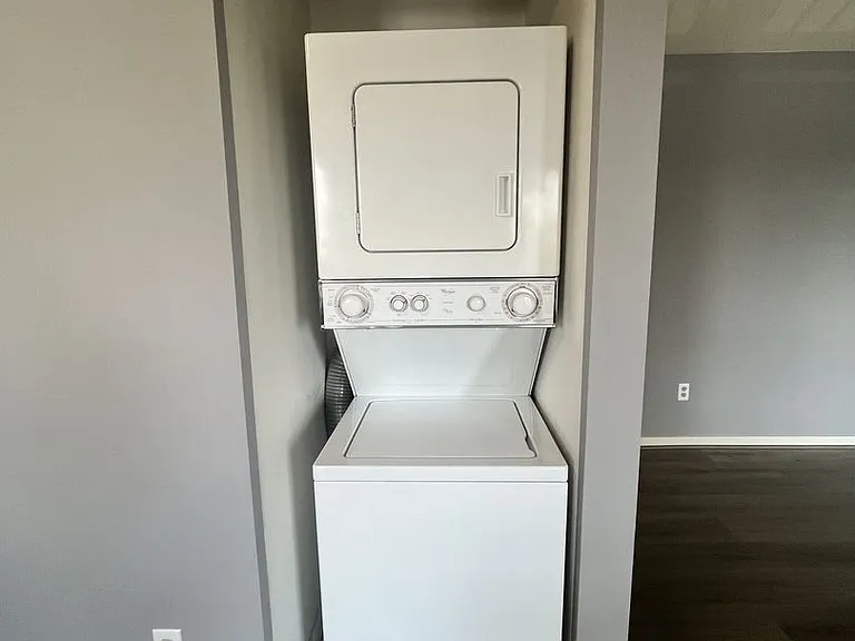 146 Paladin Dr — Photo 11