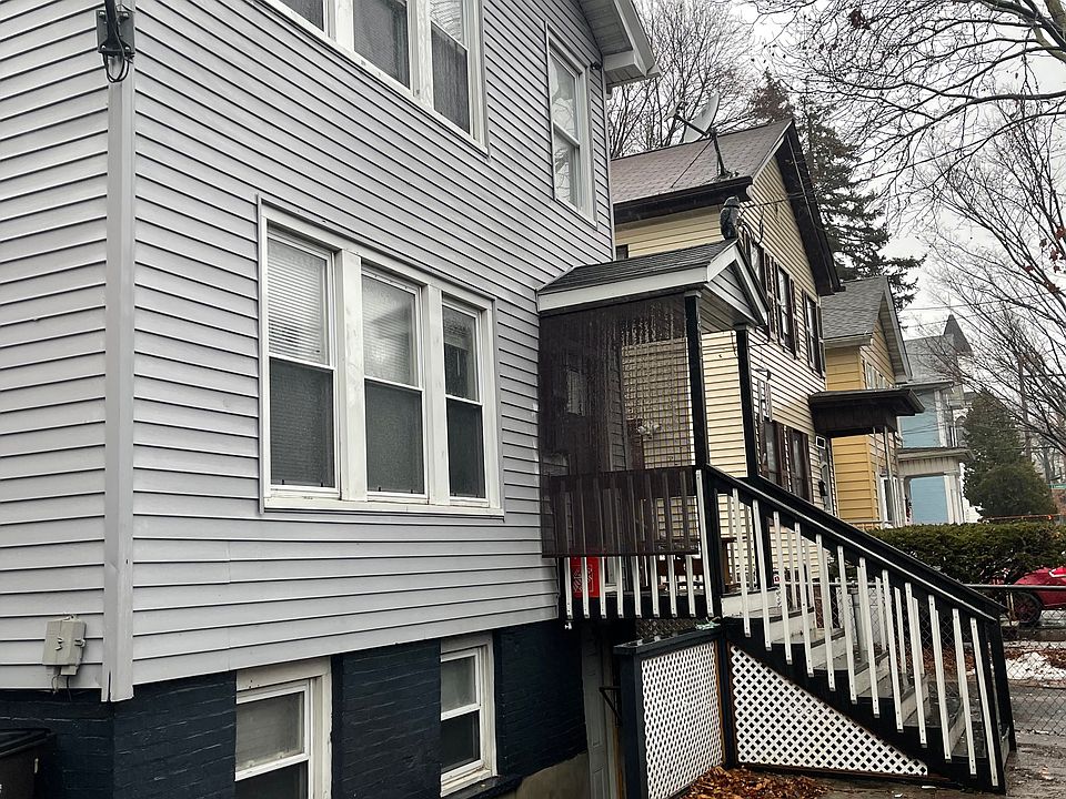 1st image of 422 Blatchley Ave #A & B