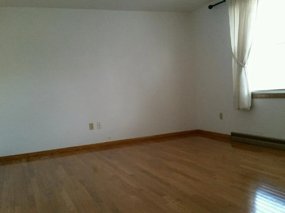 2003 Mitchell St