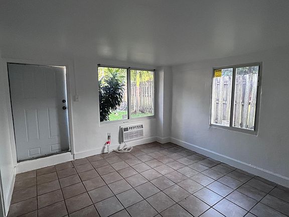 4th image of 1318 S 20th Ave #1318
