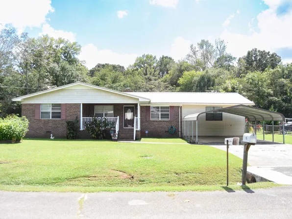95 Meadow Ln, Eastaboga, AL 36260