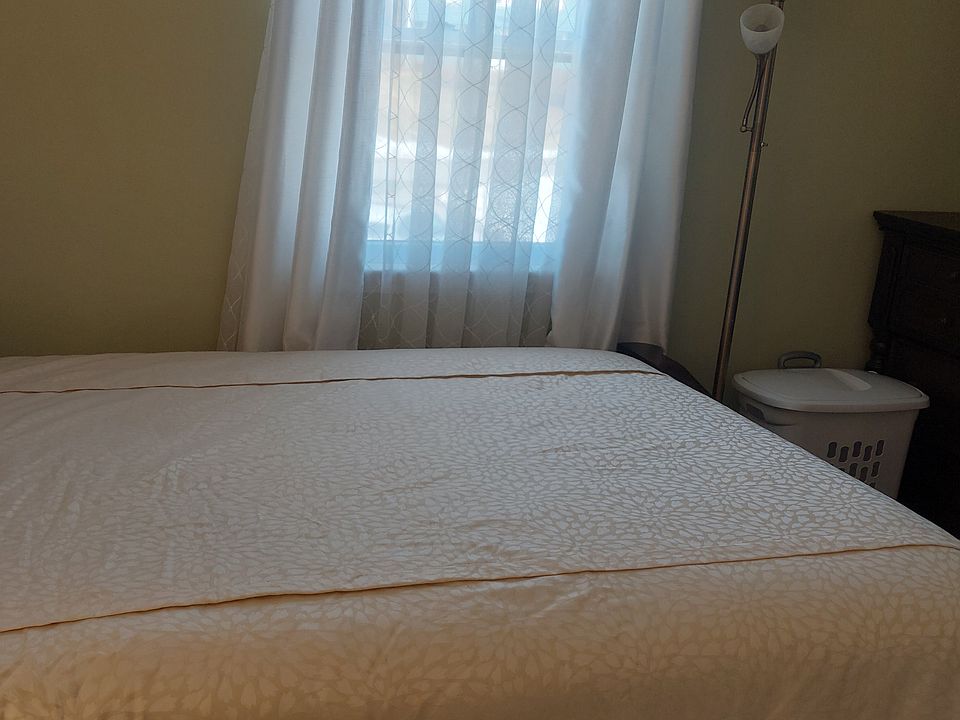 2nd image of 6 Jake Dr