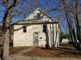 365 S Avon Ave, Phillips, WI 54555