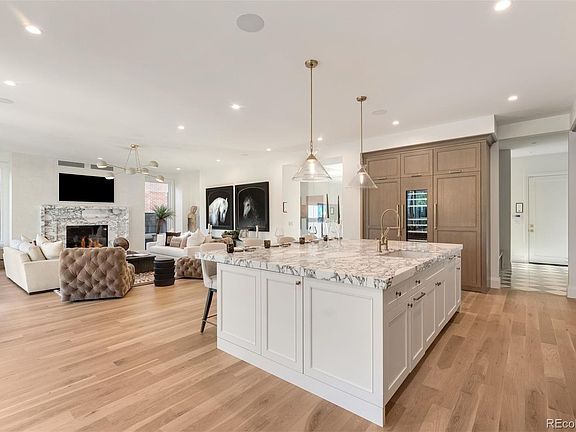 4th image of 2655 E Cedar Avenue