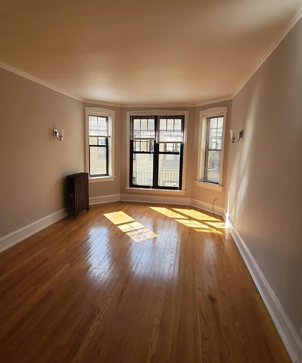1st image of 6378 N Hermitage Ave #3
