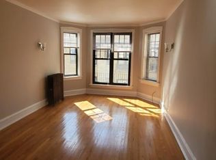 6378 N Hermitage Ave #3, Chicago, IL 60660