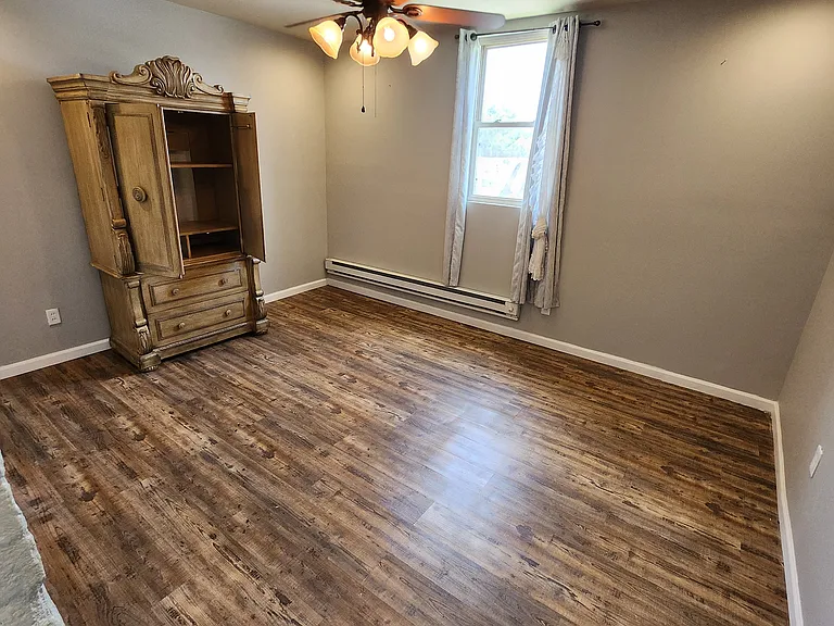 4856 Farlin Ave — Photo 9
