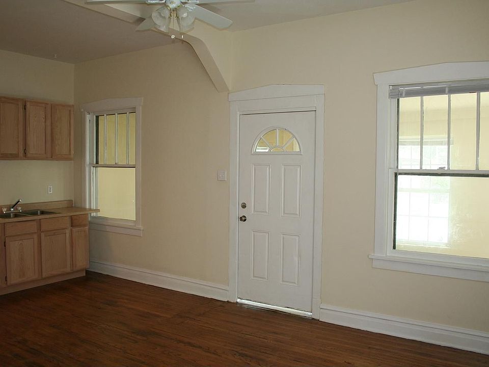 2nd image of 1842 S 15th Ave
