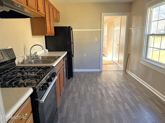2nd image of 1210 Morningside Ave