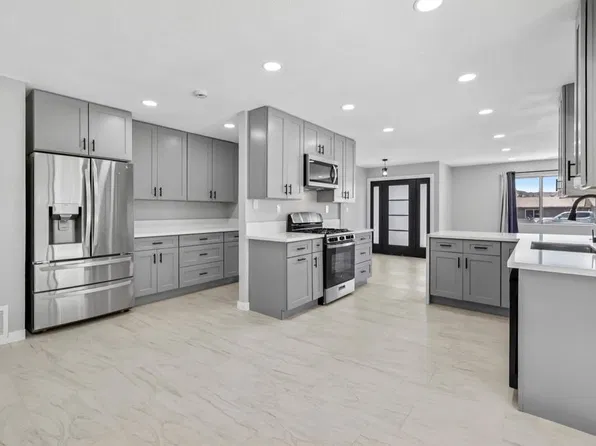 13132 Pam Ln, Lakeside, CA 92040