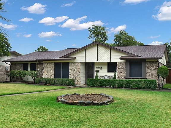 2nd image of 3314 Town Park Dr