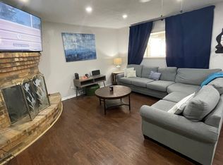 1118 Twinbrooke Dr, Houston, TX 77088