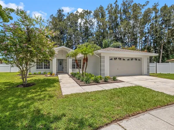 1949 Cloverdale Ct, Lutz, FL 33549
