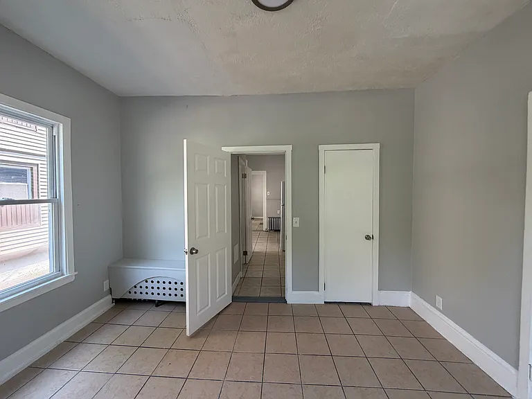 106 Rockwell Ave #1 — Photo 2