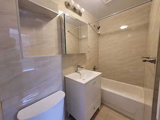 Rented by Gold & Appel Realty Corp | media 8