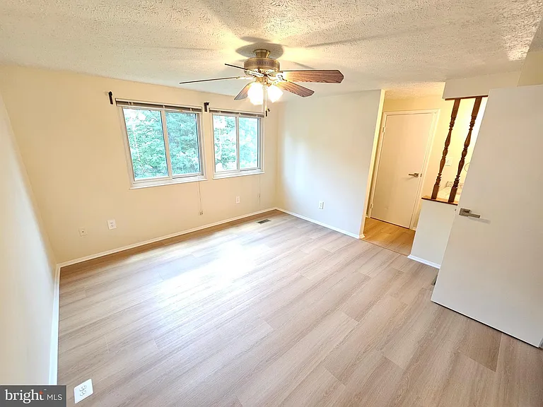 17021 Moss Side Ln — Photo 28