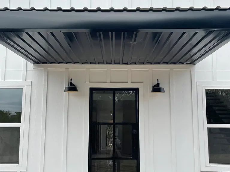 31 Heathrow Ln — Photo 2