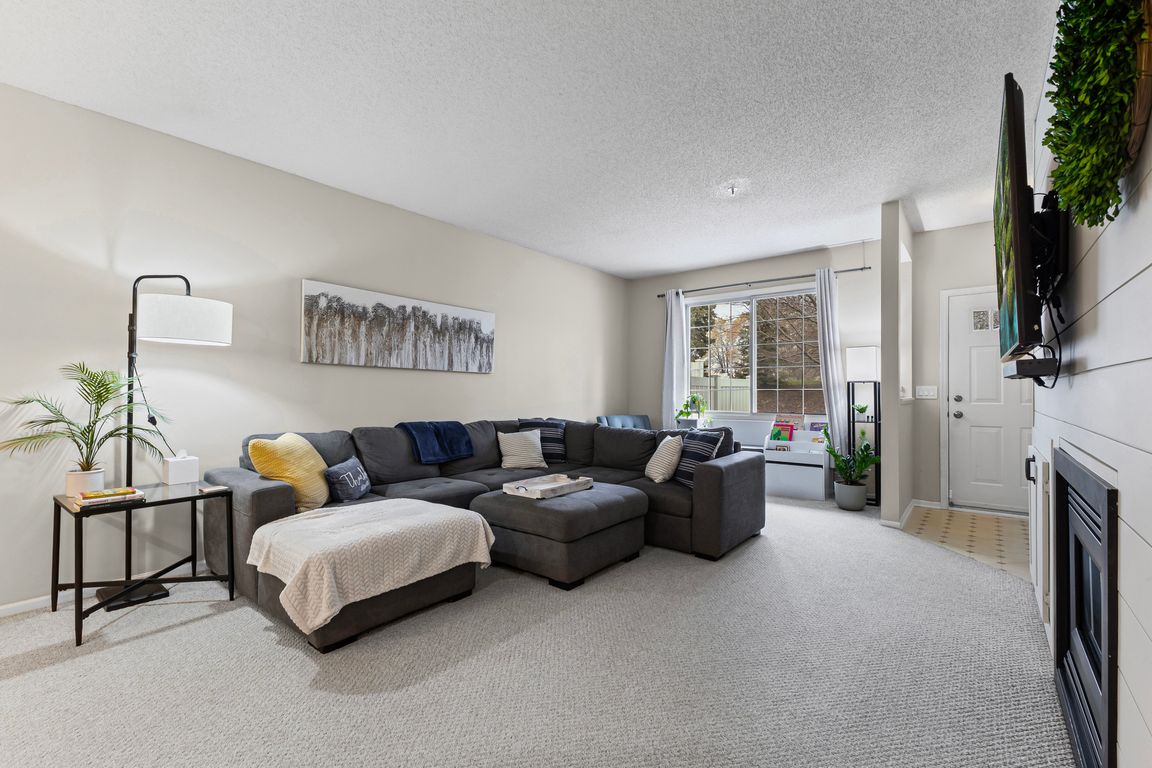 next background image