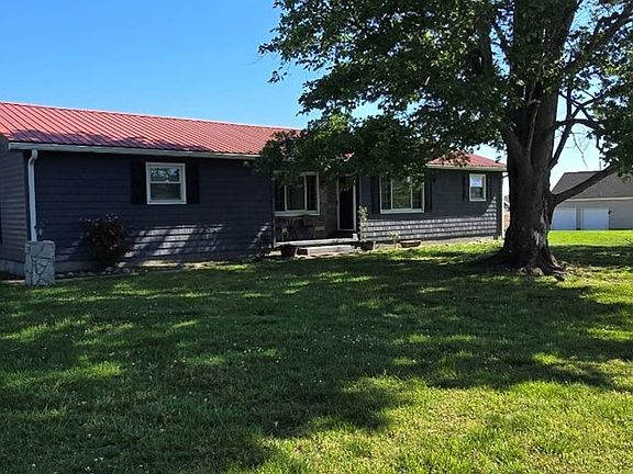 3rd image of 170 Beeny Rd