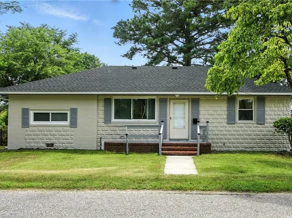 2216 Berkley Ave, Chesapeake, VA 23324