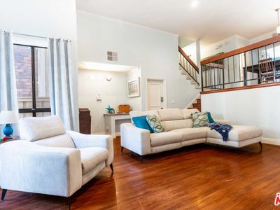 17150 Burbank Blvd UNIT 29, Encino, CA, 91316