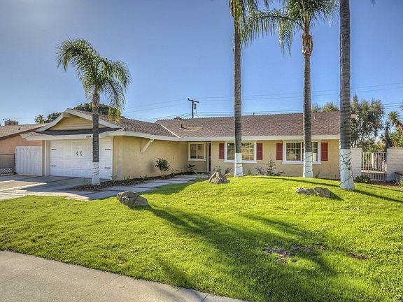 3rd image of 6144 Arden Ave