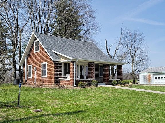 4th image of 2442 Lingenfelter Rd