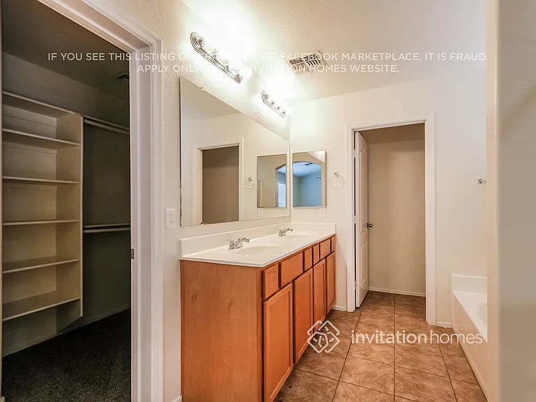 24902 W Wayland Dr — Photo 10