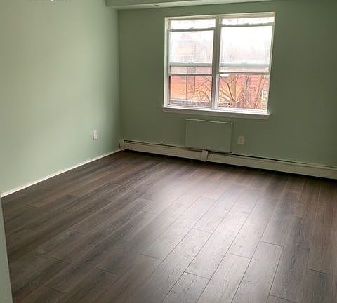 4th image of 23 Woodbine St #2