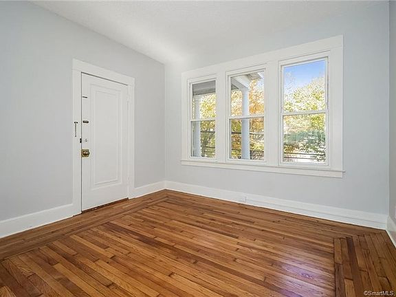 5th image of 155 Foster St #156