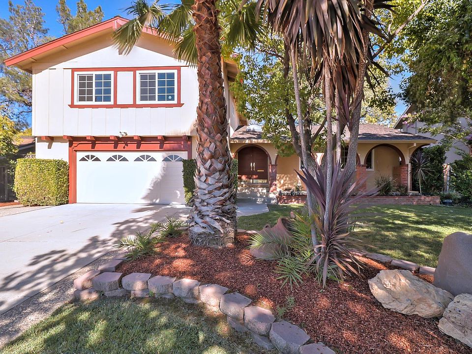 1st image of 6944 Burnside Dr