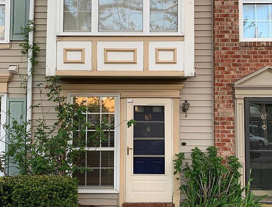 1st image of 69 Howard St #69