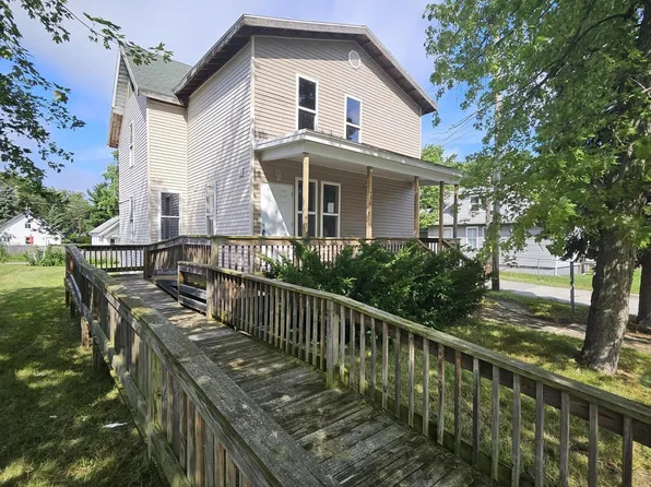 1303 Buffalo St, Michigan City, IN 46360