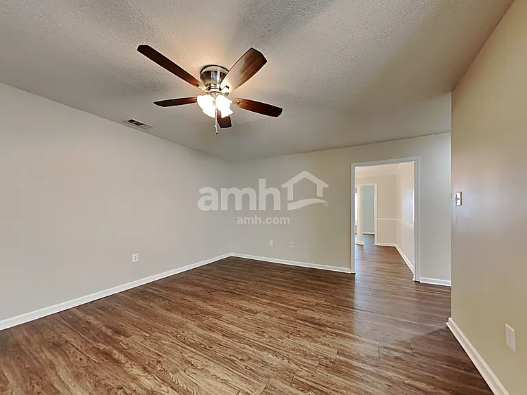 26 Heritage Way — Photo 7